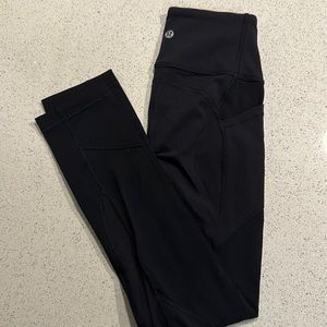 Lululemon All The Right Places Crop sz 2